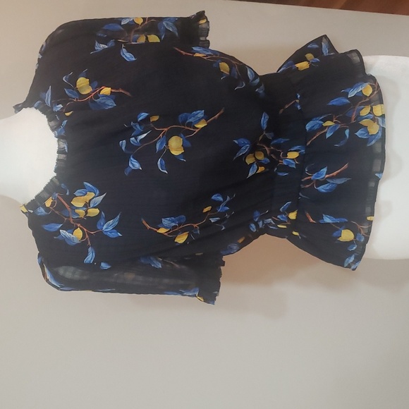 Ann Taylor Blouse - Picture 5 of 12